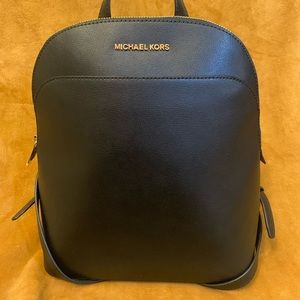 Michael Kors Emmy Backpack 💞